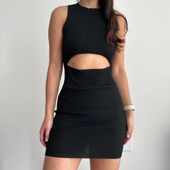 New Look Dresses & Skirts - Black knit cutout mini dress